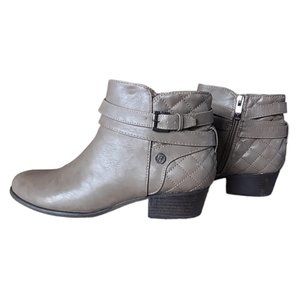 Liz Claiborne Posh Ankle Boots Taupe Size 9